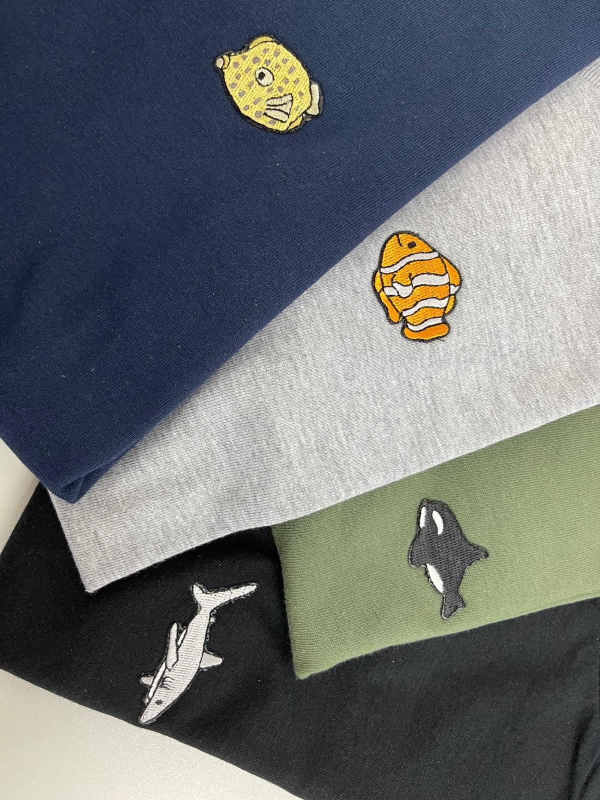 來衫加印-刺繡燙章 -香港印衫 | 印tee | 班衫 | Ocamp tee | 制服訂造