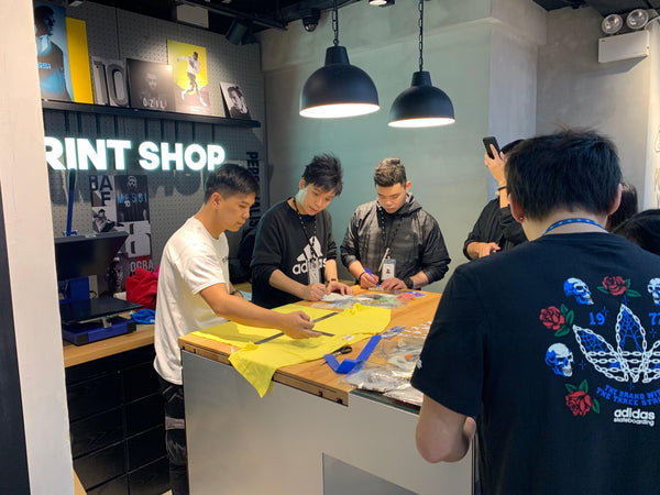 為adidas(尖沙咀)設立PRINT SHOP及進行培訓
